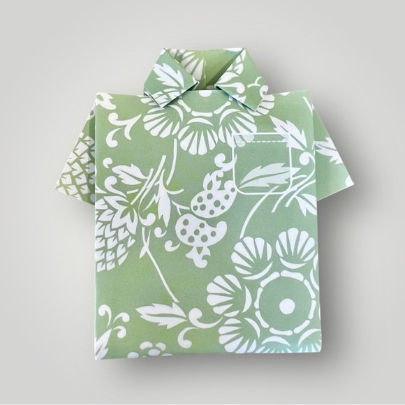 Hawaiian Airlines Salt & Pepper ORIGAMI Aloha Shirt Collectible Souvenir New - Picture 2 of 16